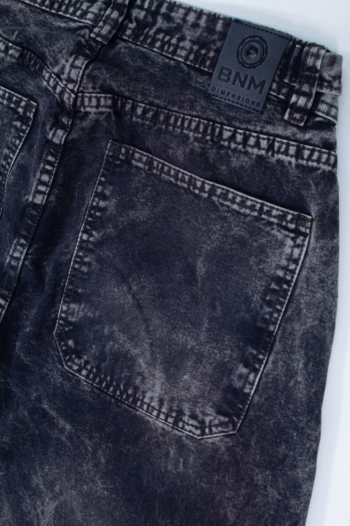 Jeans Baggy Correas Negro - modelo